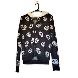 HOT TOPIC Women's Black & White Skull Graphic Sherpa Hoodie Size Medium